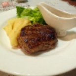 Steak L Café Bali